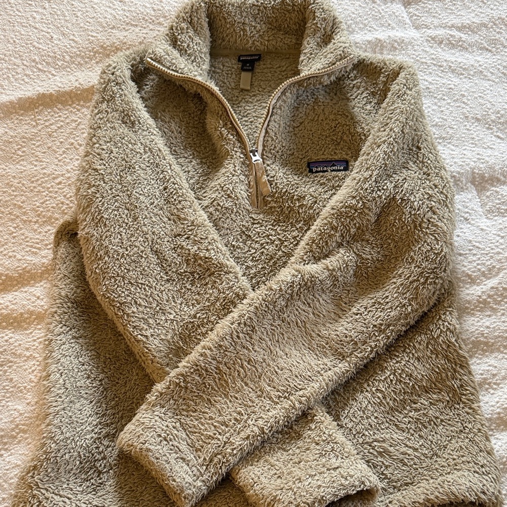 Patagonia Women's Tan Fleece Turtleneck Sweater